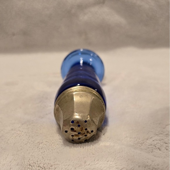 Vintage Cobalt Blue Platonite Moderntone Glass Salt Shaker ONE Metal Lid - Picture 4 of 4